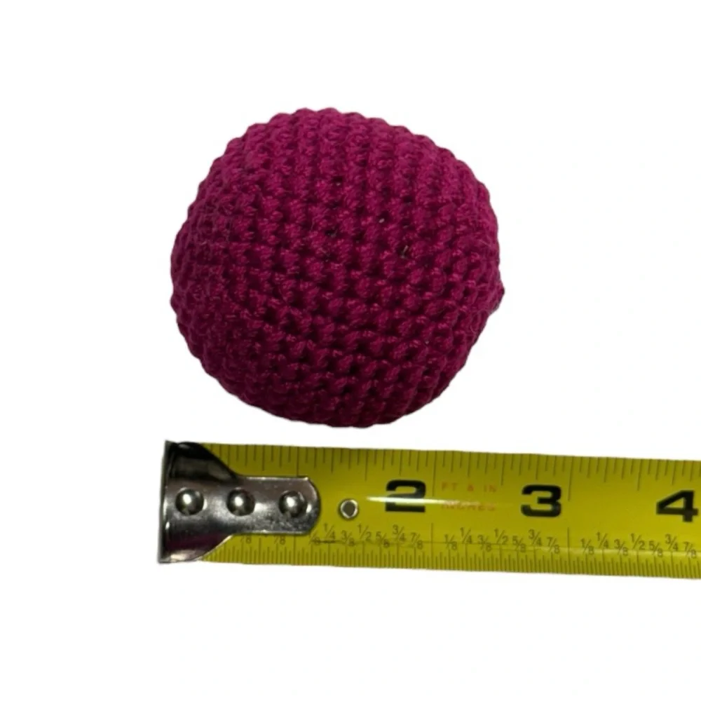 100% handmade crochet ball toy for cats with catnip inside! 100% cotton yarn toy